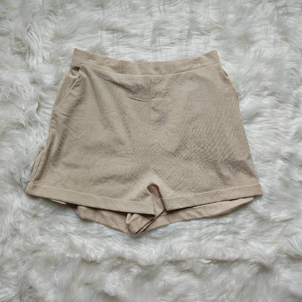 Princess Polly High-Waisted Relax Fit Shorts, SIZE 10